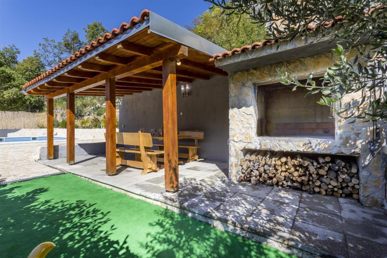 Holiday Home Dijamant Kučiće Dış mekan fotoğraf