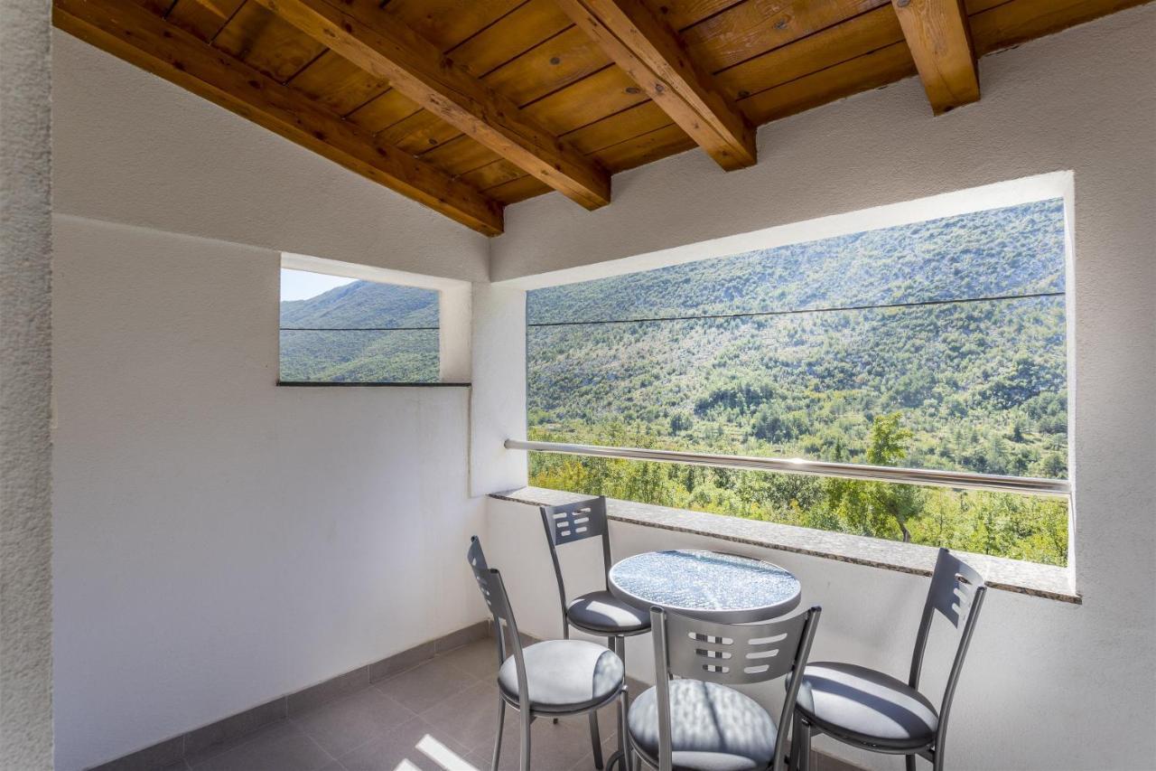 Holiday Home Dijamant Kučiće Dış mekan fotoğraf
