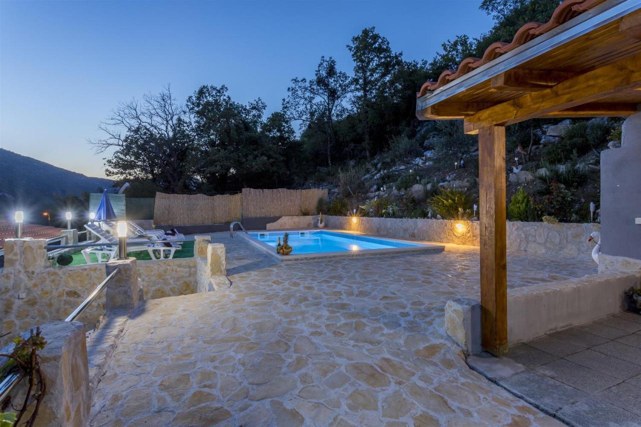 Holiday Home Dijamant Kučiće Dış mekan fotoğraf